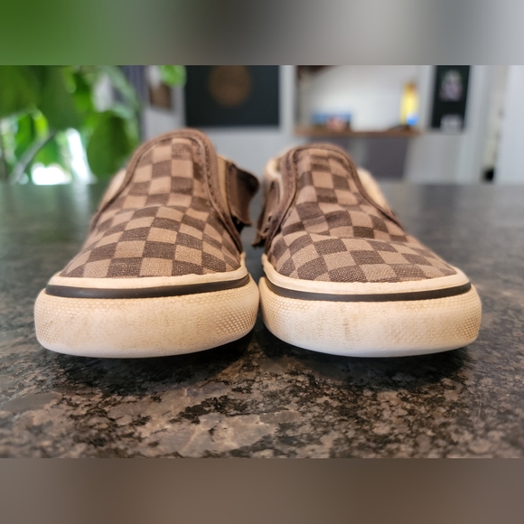 Toddler Vans slip on 7c or 7 child - Picture 4 of 11
